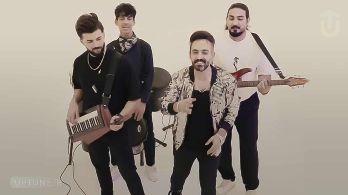 دانلود آهنگ سیامک هنرور هلده گوزلریم یولدا
