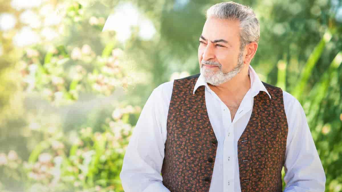 دانلود آهنگ ستار شهزاده ی رویای من شاید تویی دانلود آهنگ ستار شهزاده ی رویای من شاید تویی